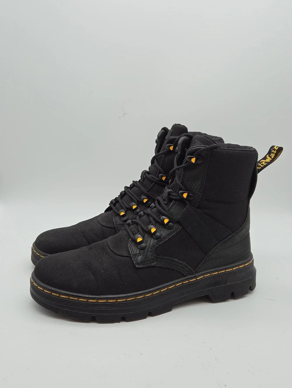-- Dr Martens Combs Tech II Utility Boots Size Men's 10