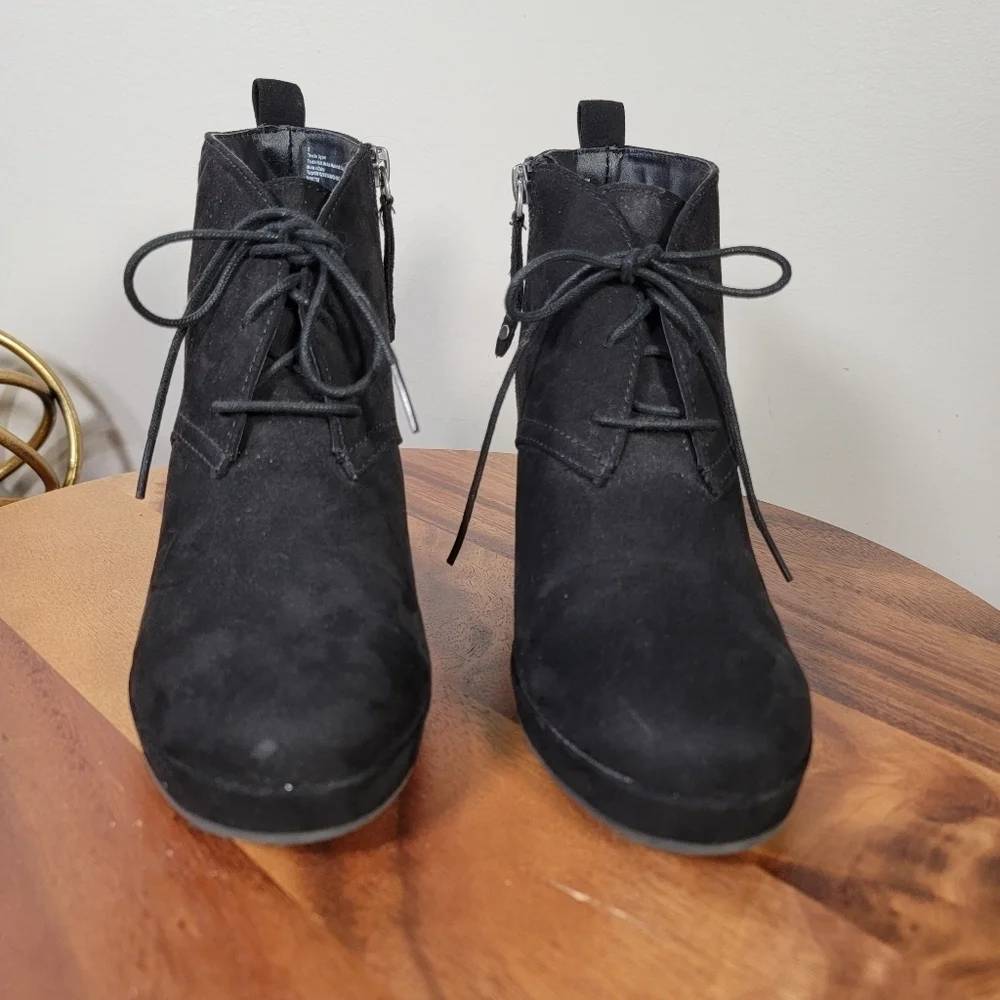 DV by Dolce Vita step out