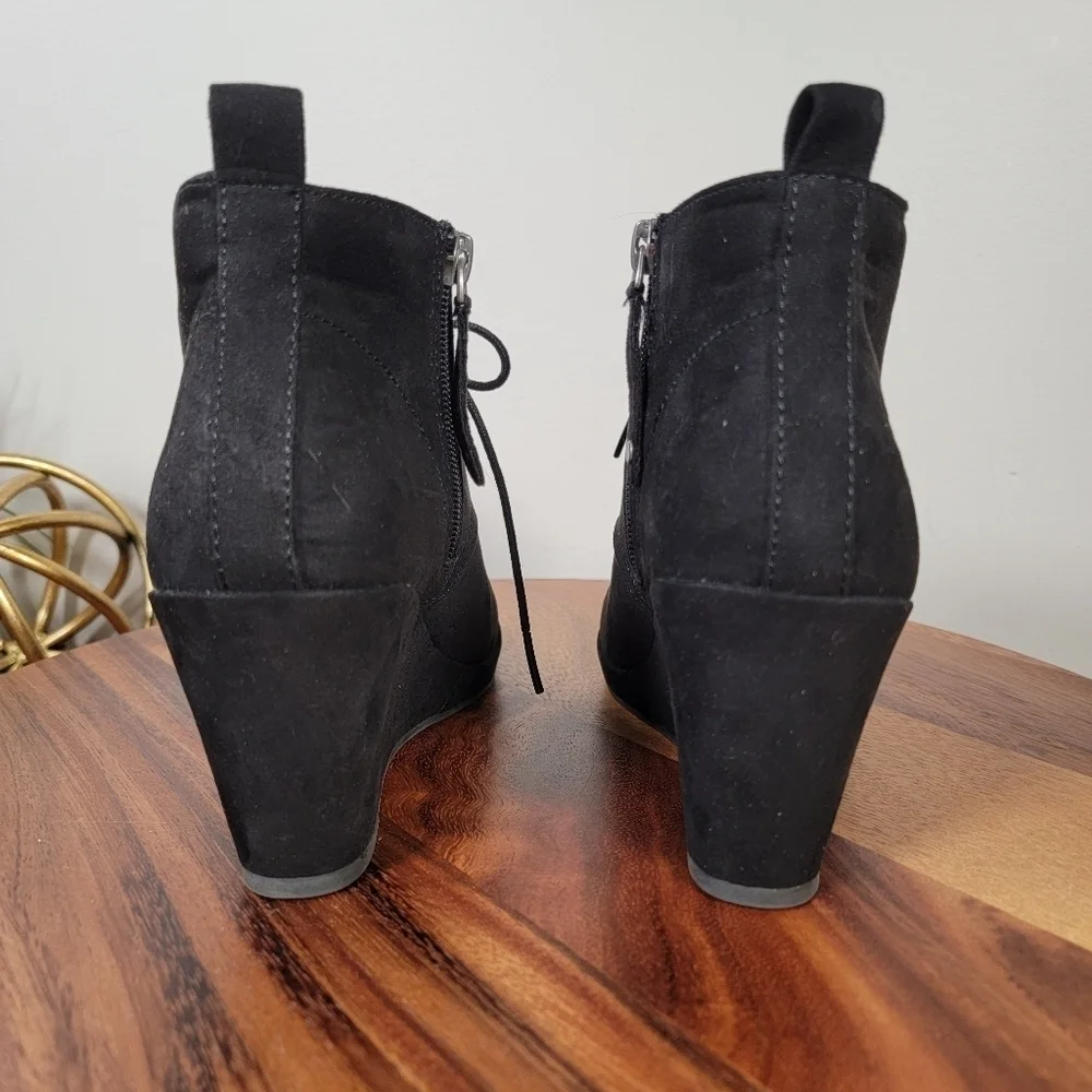DV by Dolce Vita step out
