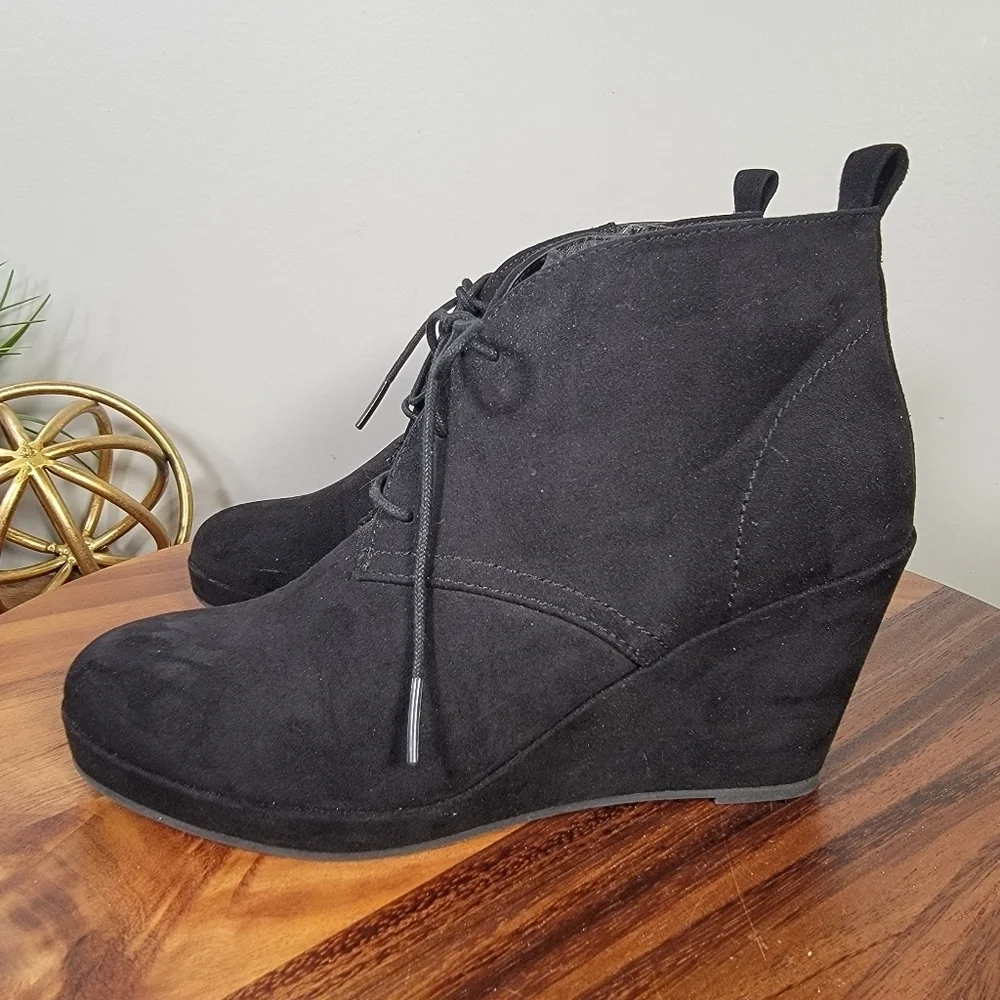 DV by Dolce Vita step out