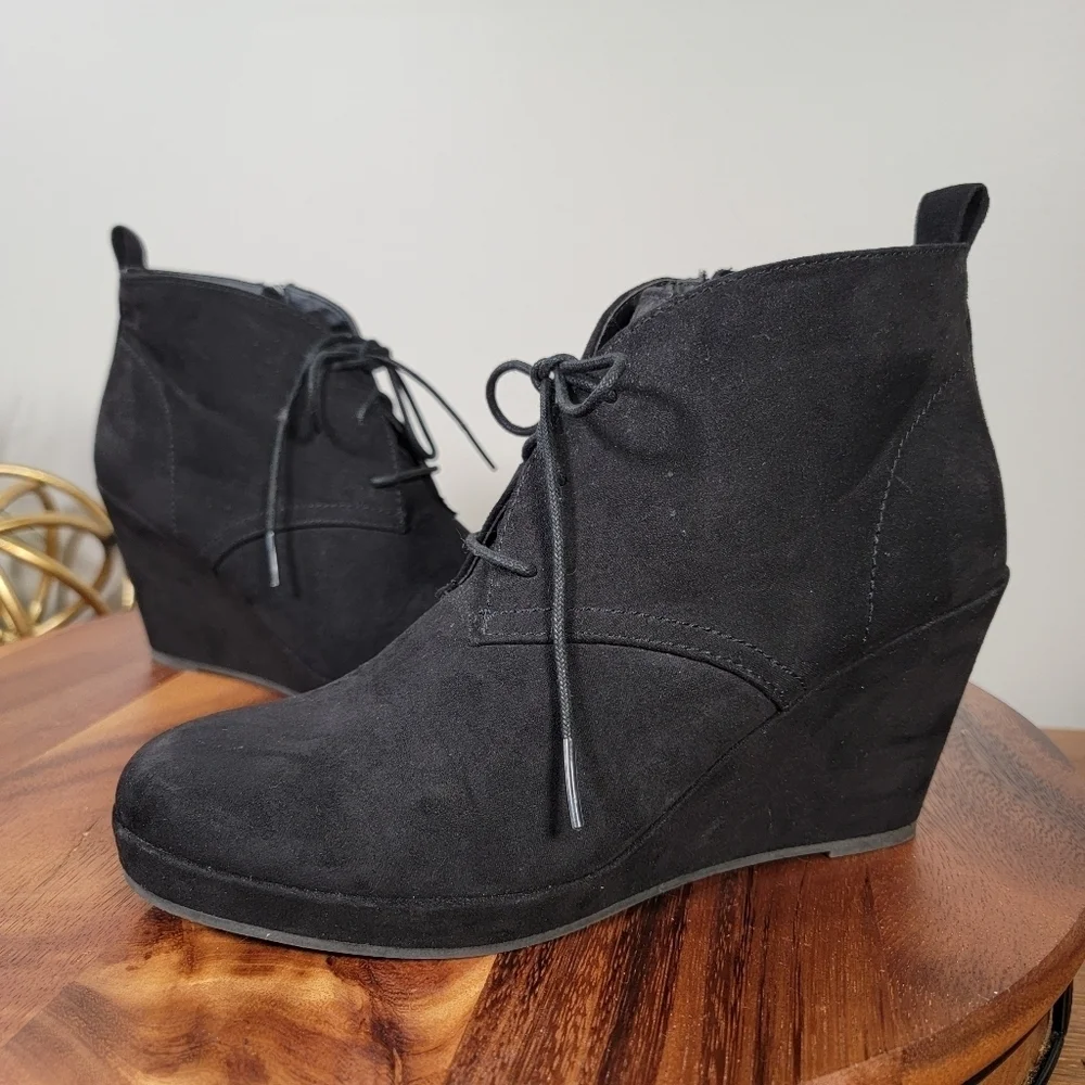DV by Dolce Vita step out