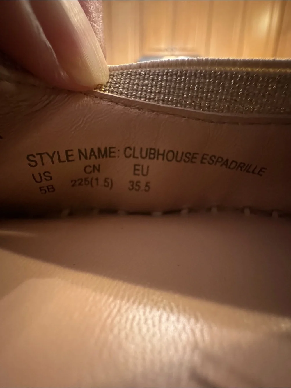 NWOT- Kate Spade Metallic Gold Leather Bow Clubhouse Espadrille - women’s Size 5