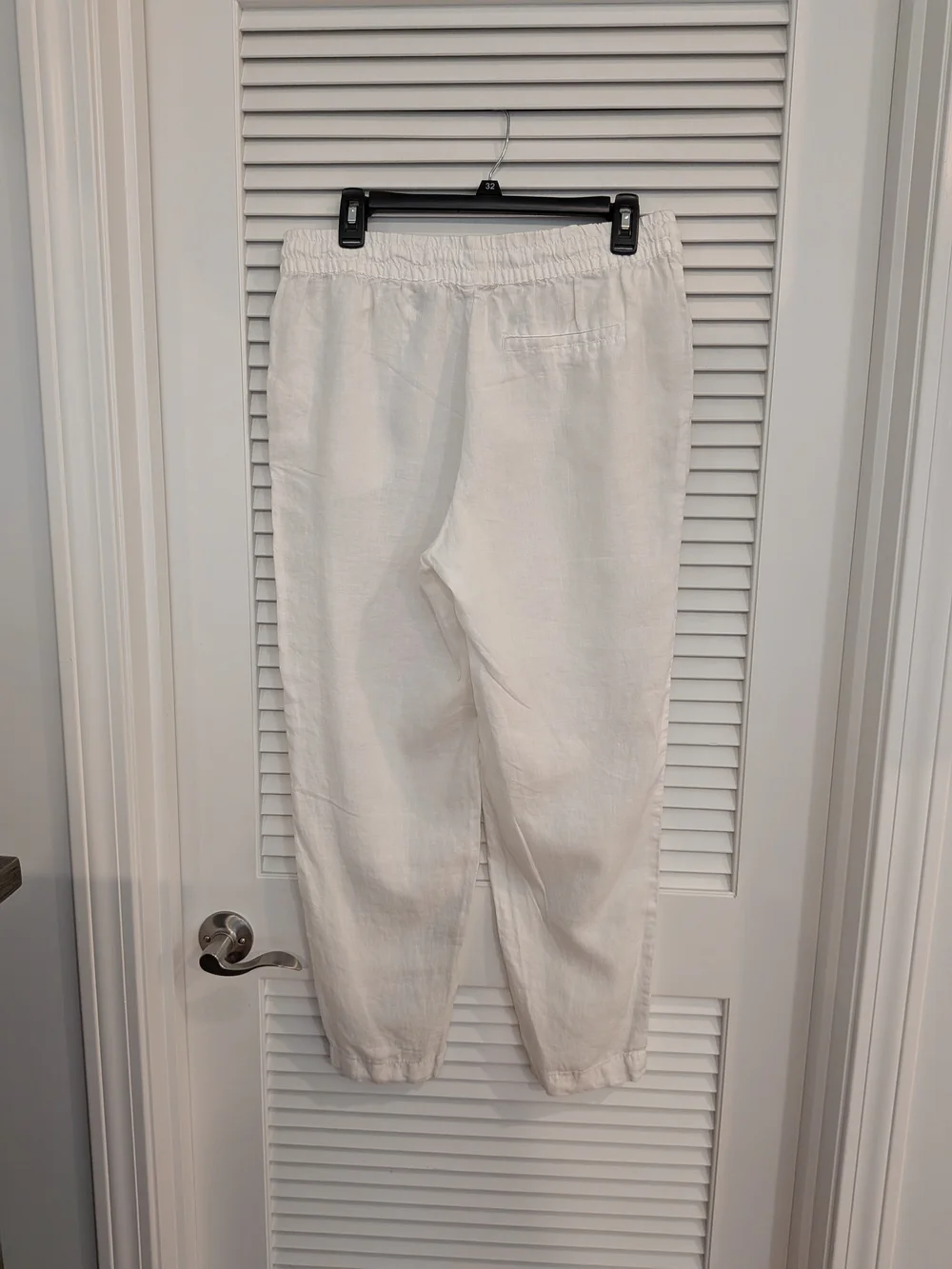 H&M comfortable white