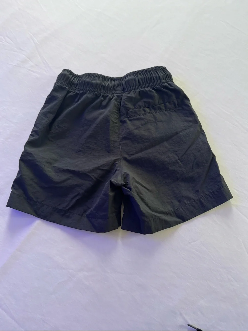 Old Navy boys pull