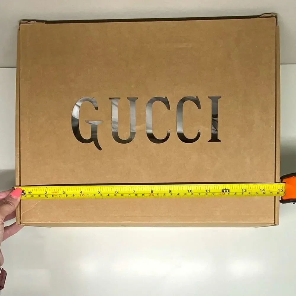 Gucci preowned this