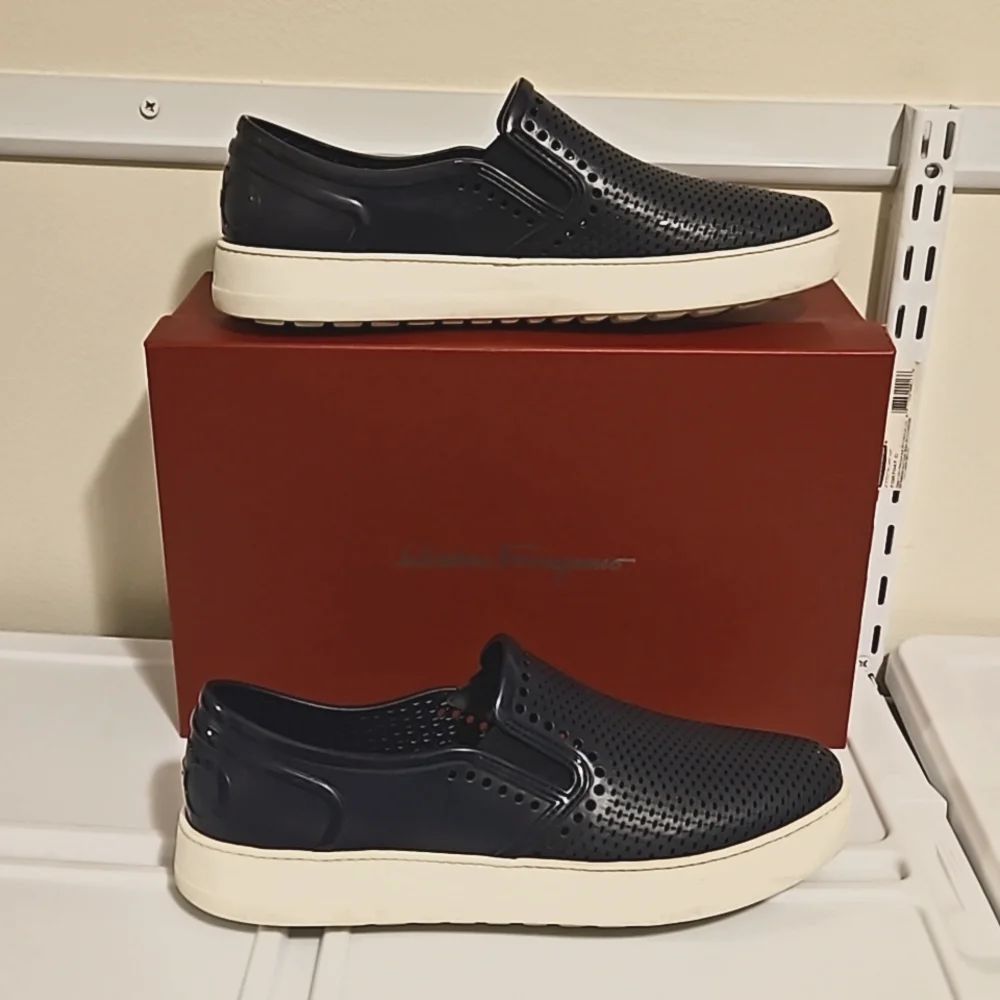 Salvatore Ferragamo salvatore ferragamo