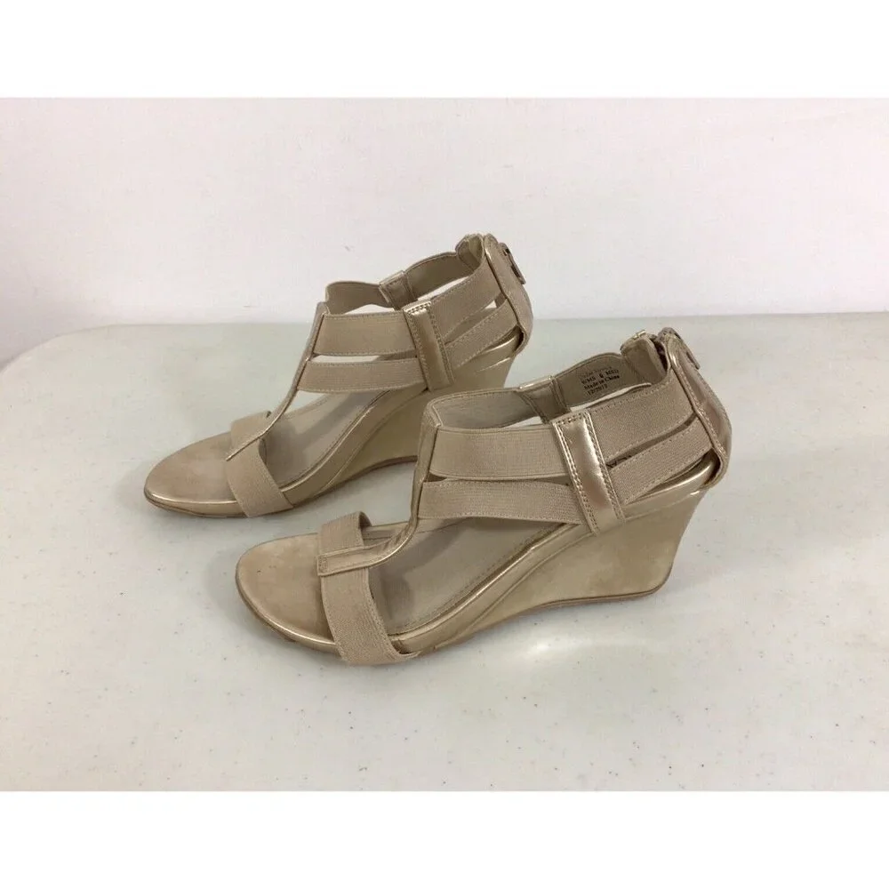 Kenneth Cole Wedge Sandals Womens 6