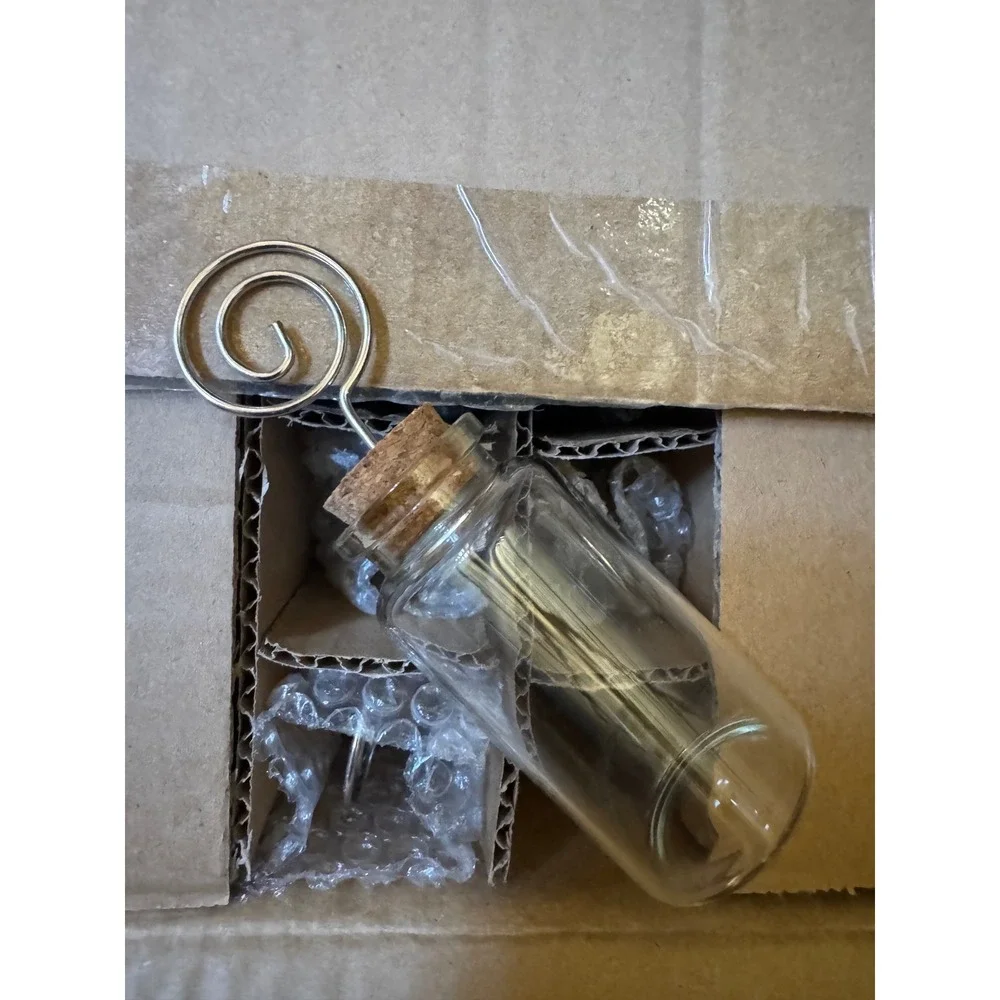 Unbranded glass apothecary