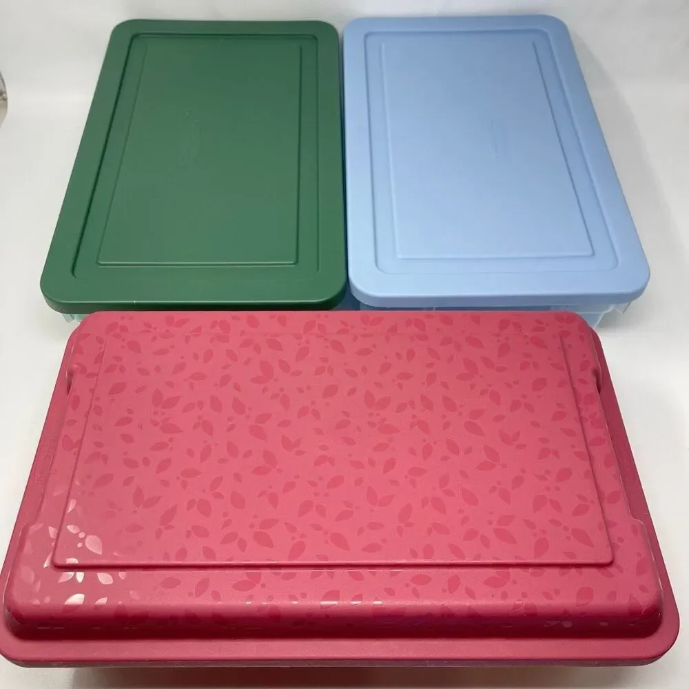 Rubbermaid lot vintage