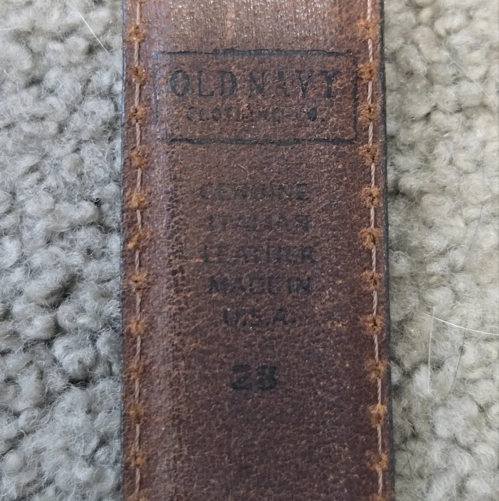 VINTAGE OLD NAVY BROWN ITALIAN LEATHER BELT SILVER BUCKLE END CAP UNISEX MEN 28