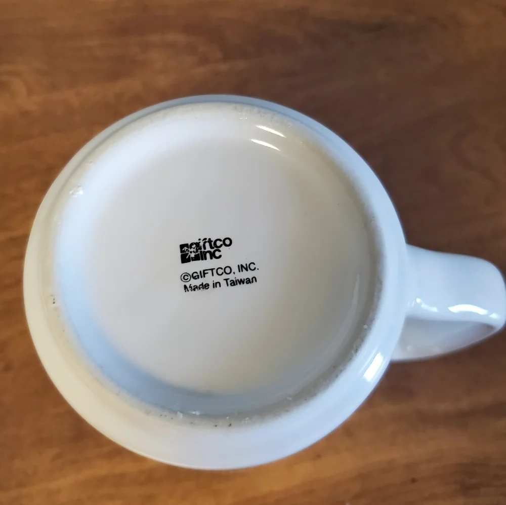 Vintage Giftco Inc. Goose Coffee Mug with Lid