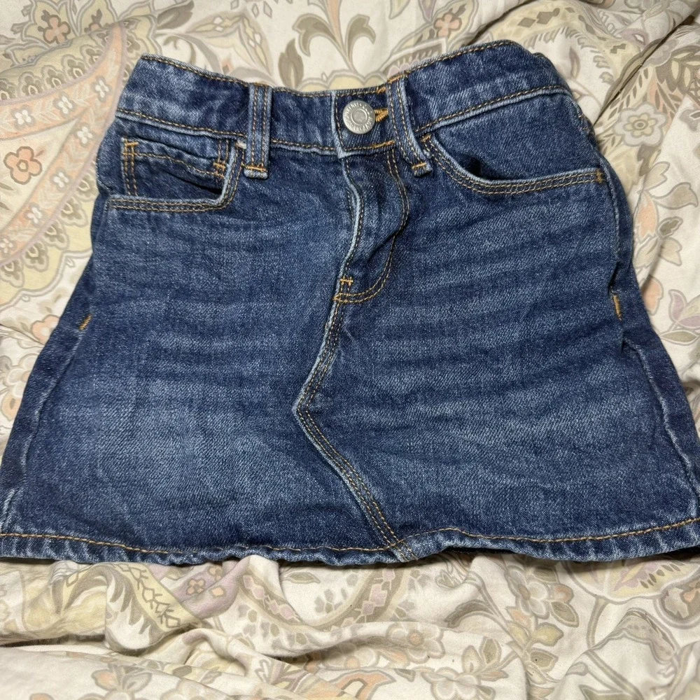 Old Navy Skirt Kids 3T Medium Wash Jean Skirt Denim Mini Adjustable Waist