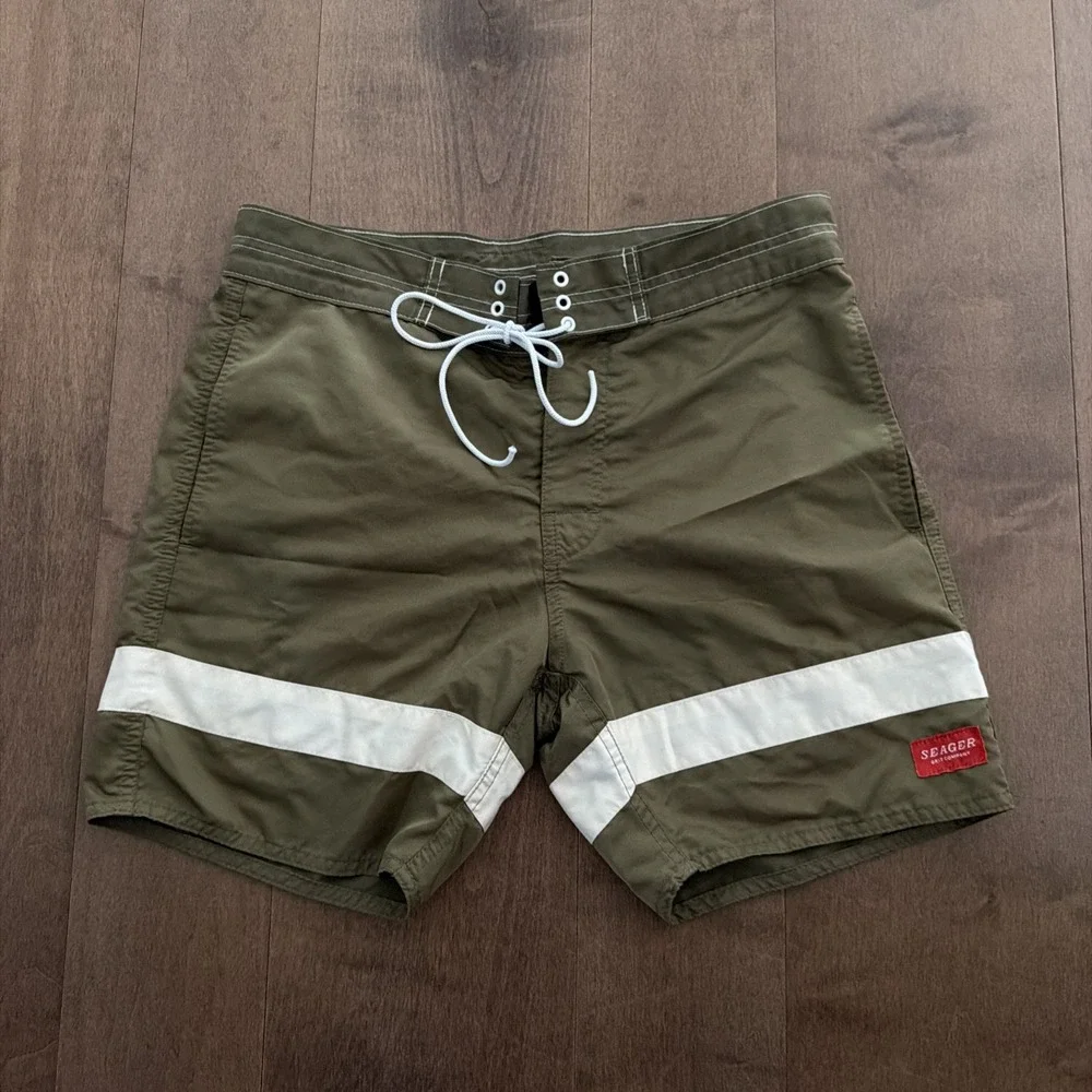 Seager Goldmines Trunk Men's Swim Trunks Size 30 Drawstring Pockets