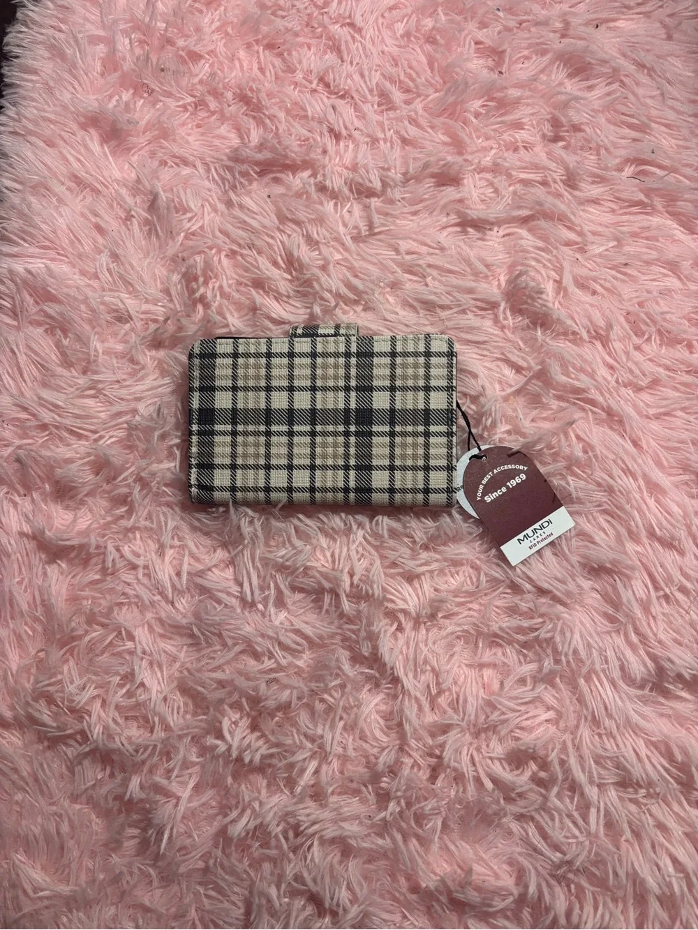 mundi Black & Cream Plaid Compact Wallet