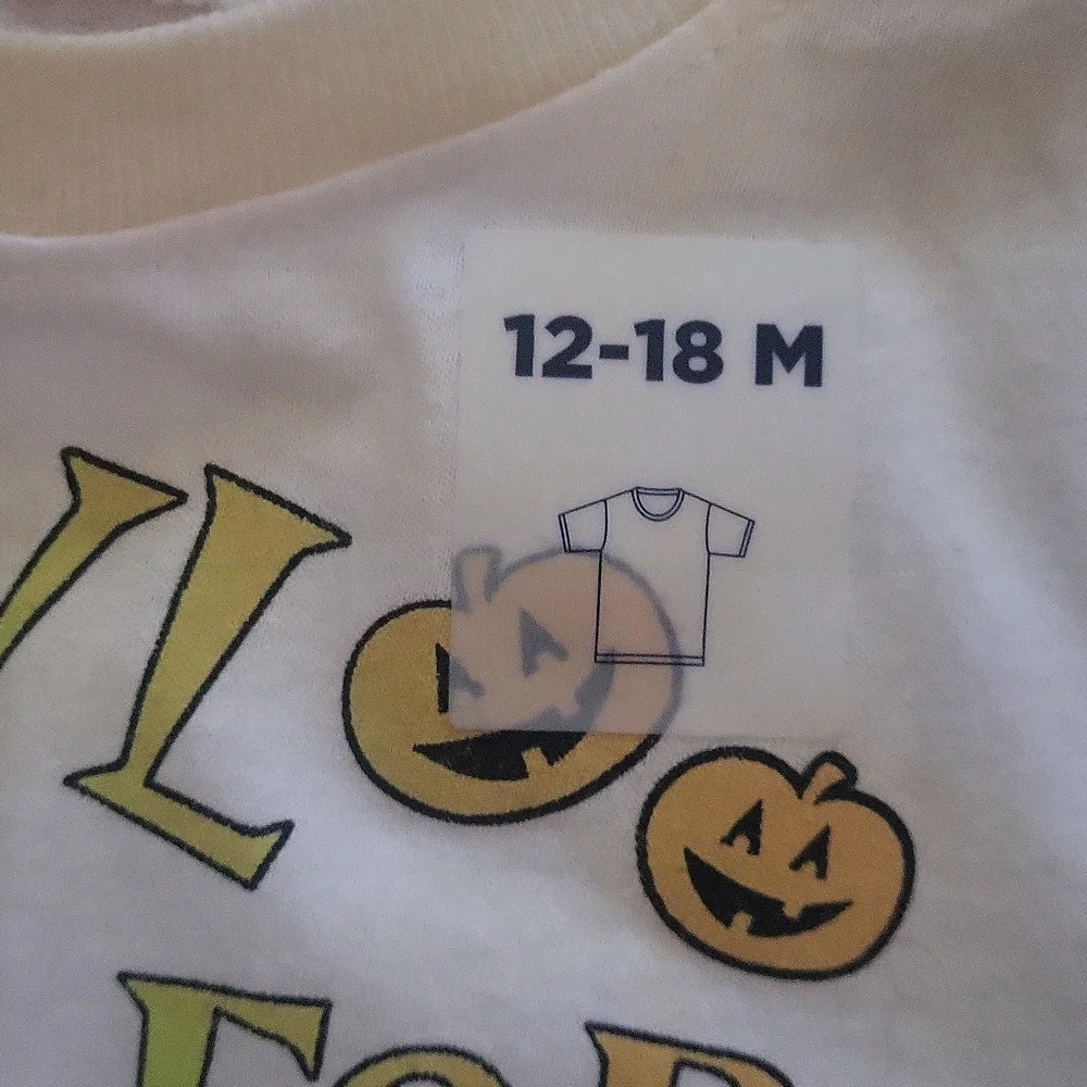 🌞 Old Navy Halloween shirt