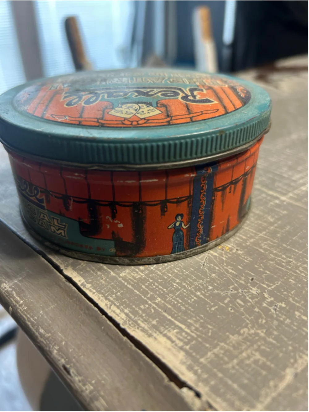 Rexall co container features