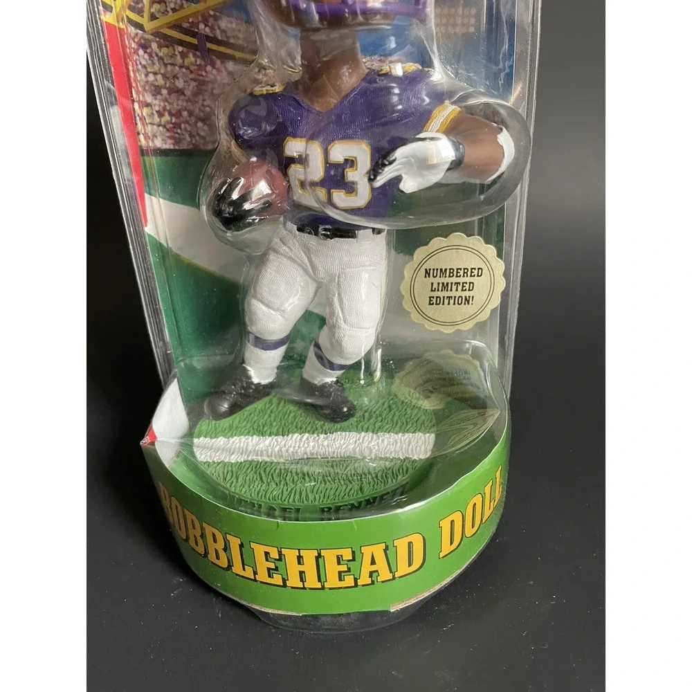 N/A michael bennett