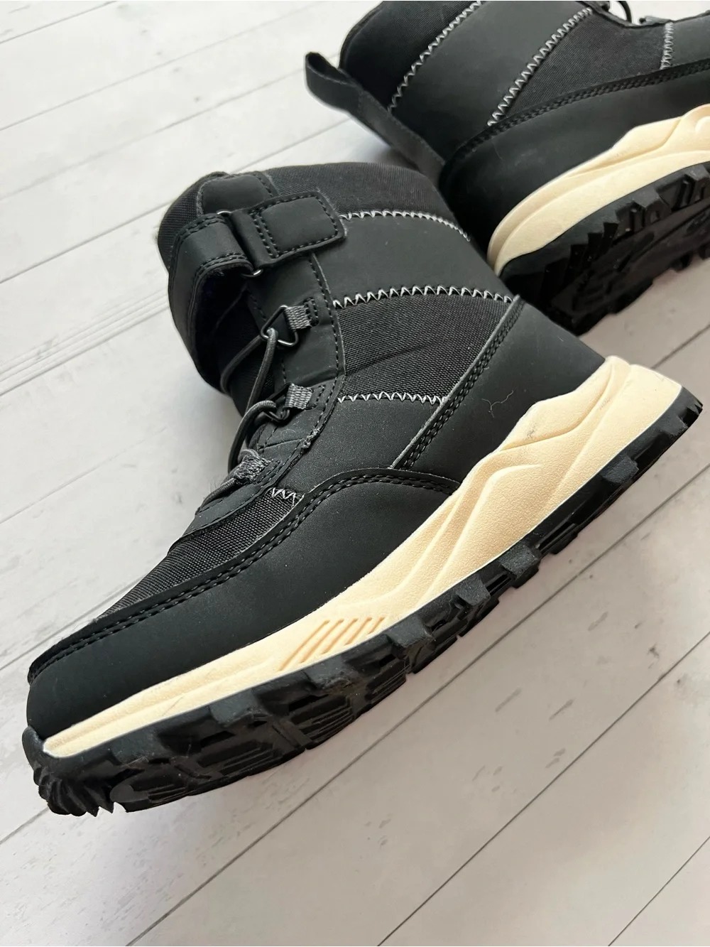 N/A kids boots snow