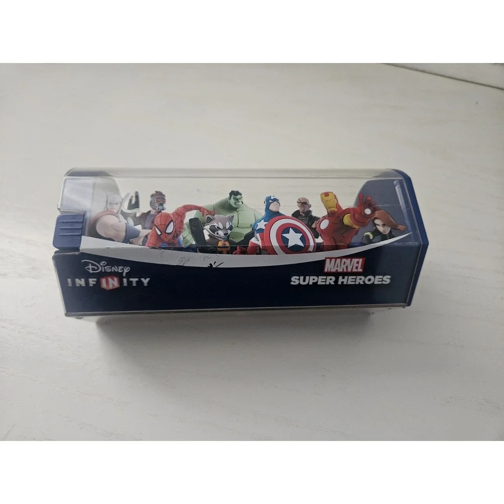 Marvel scratches case
