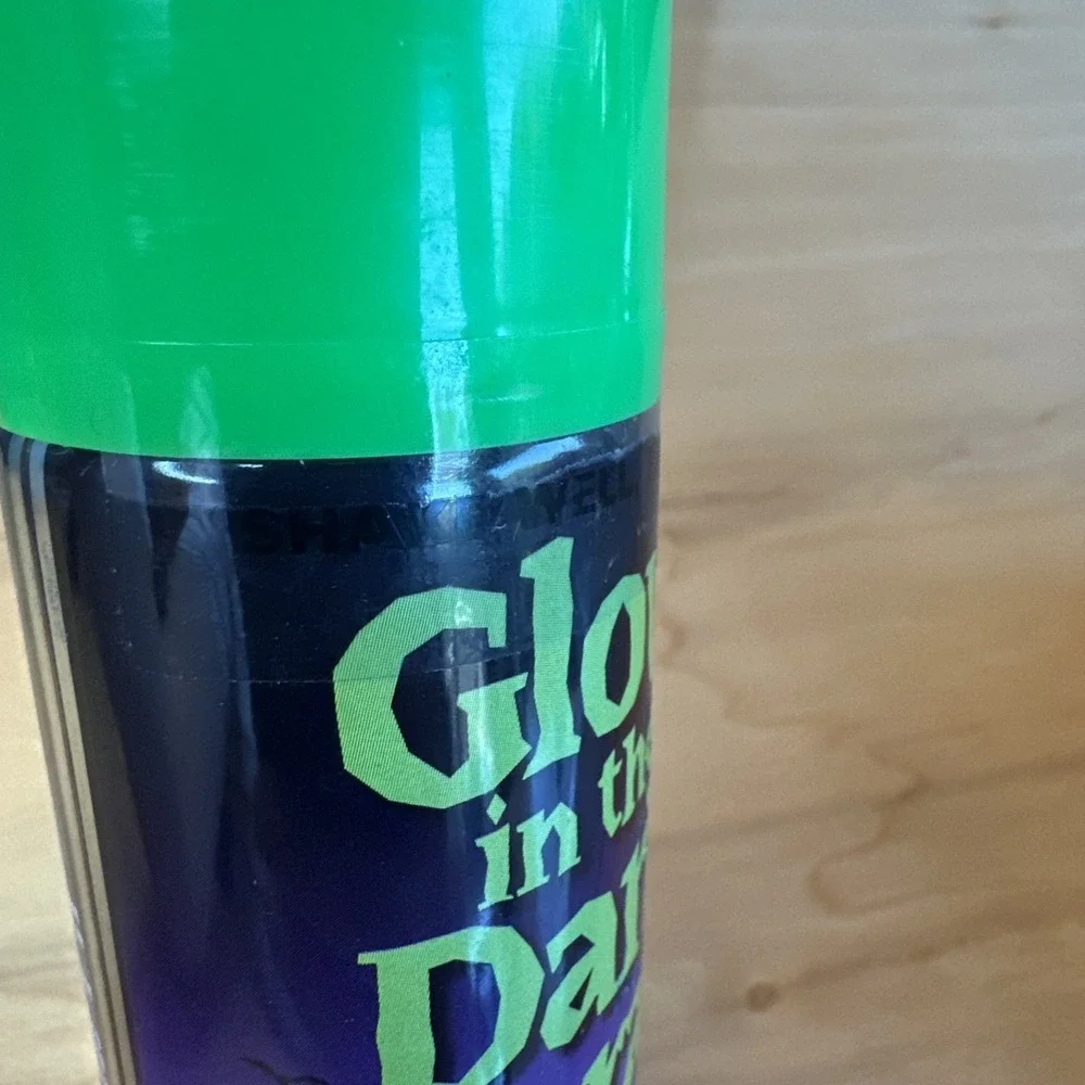 The Unbranded Brand glow dark