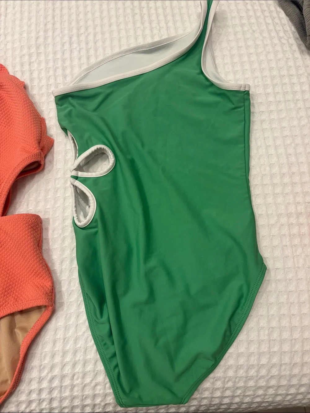 Old Navy pair kids