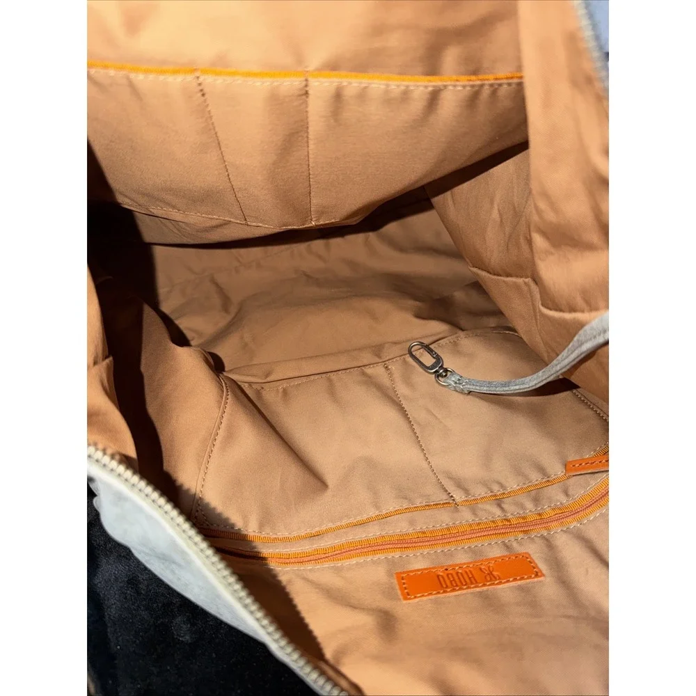 HOBO stitch pebbled
