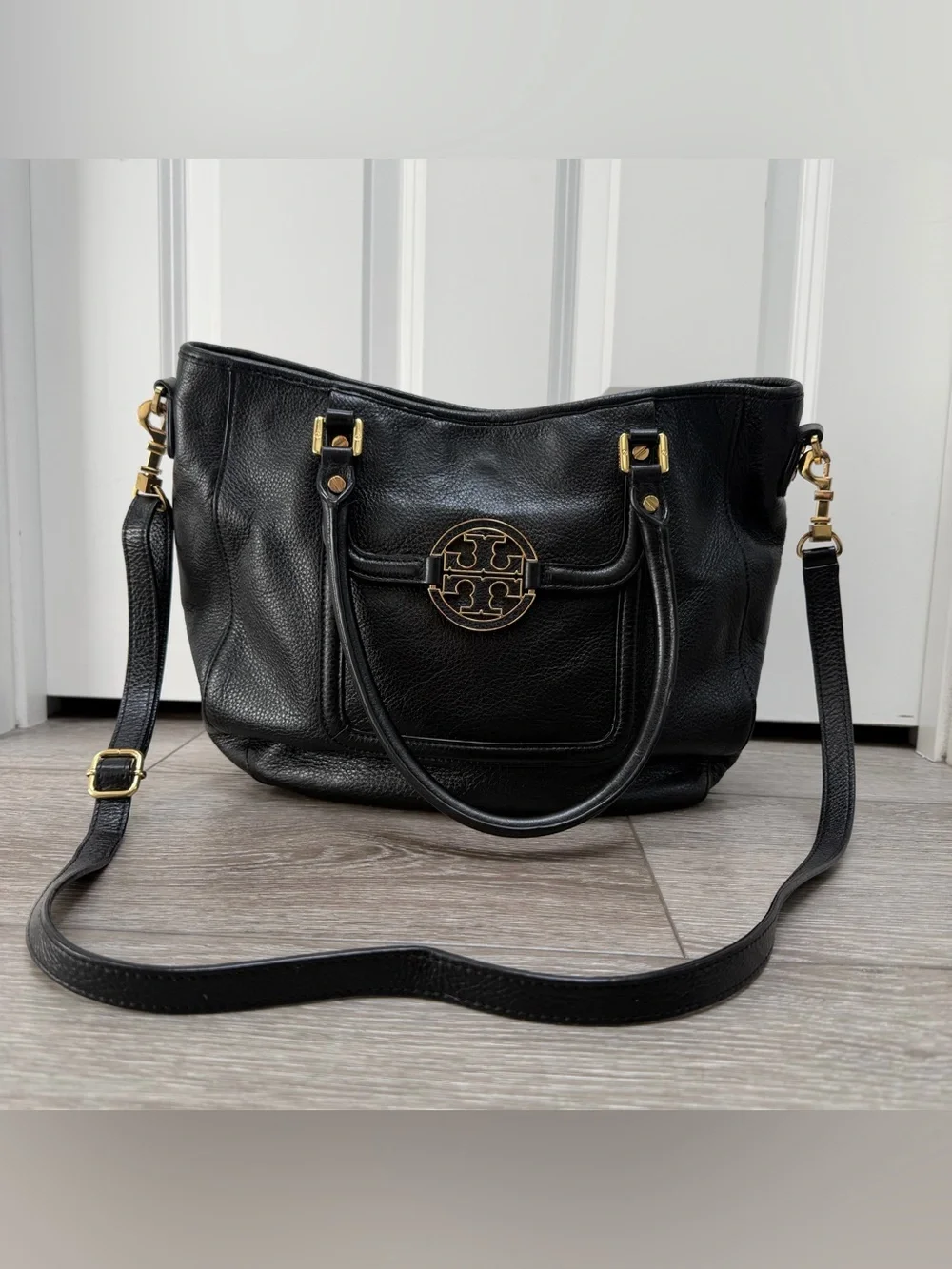 Tory Burch tory burch
