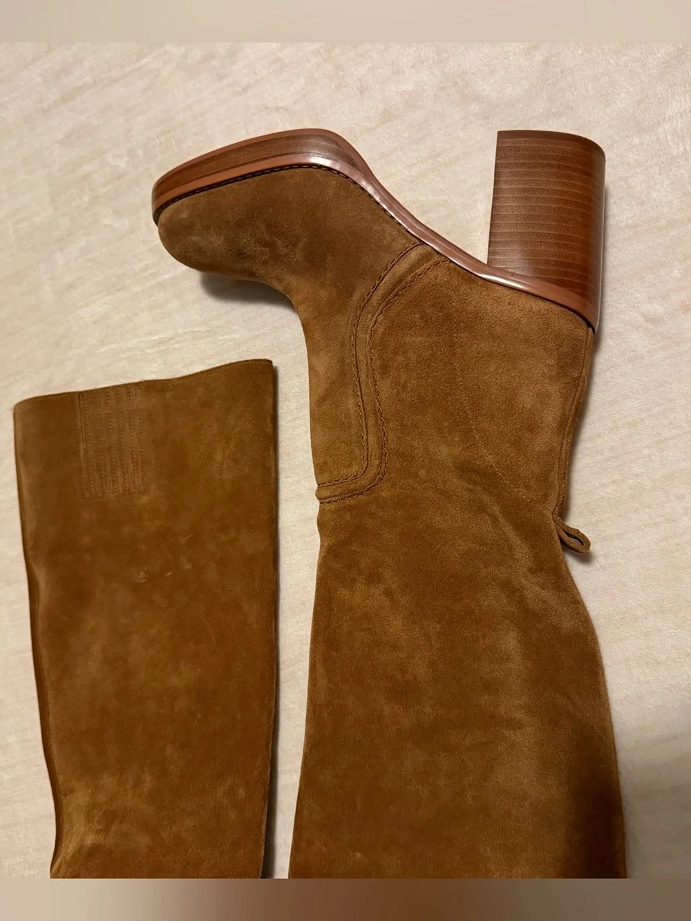 Micheal Kors suede boots