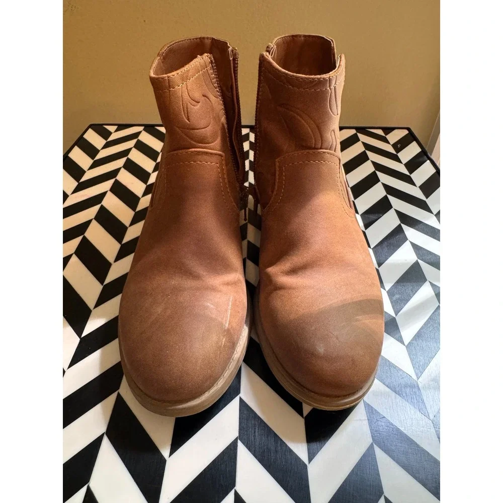 Jessica Cline faux suede