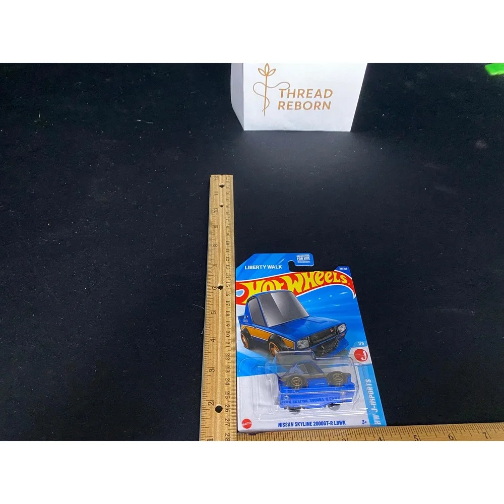 Hot Wheels out hw