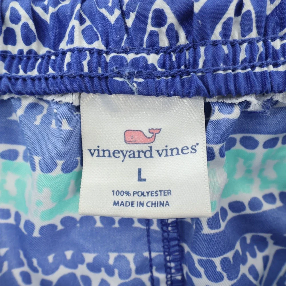Vineyard Vines good liner