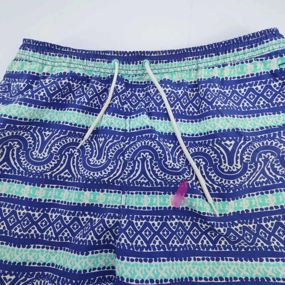 Vineyard Vines good liner