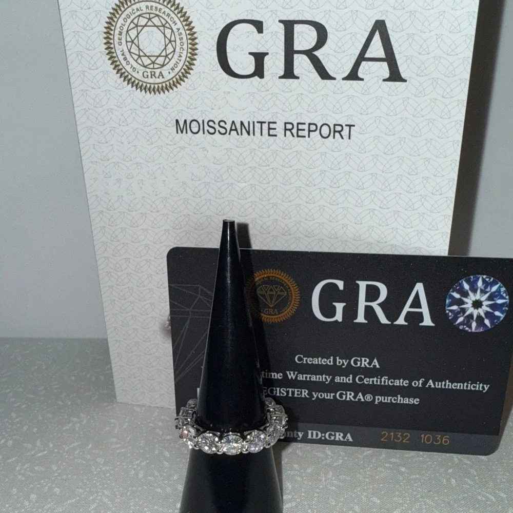 Elegant‎ Moissanite Silver Ring