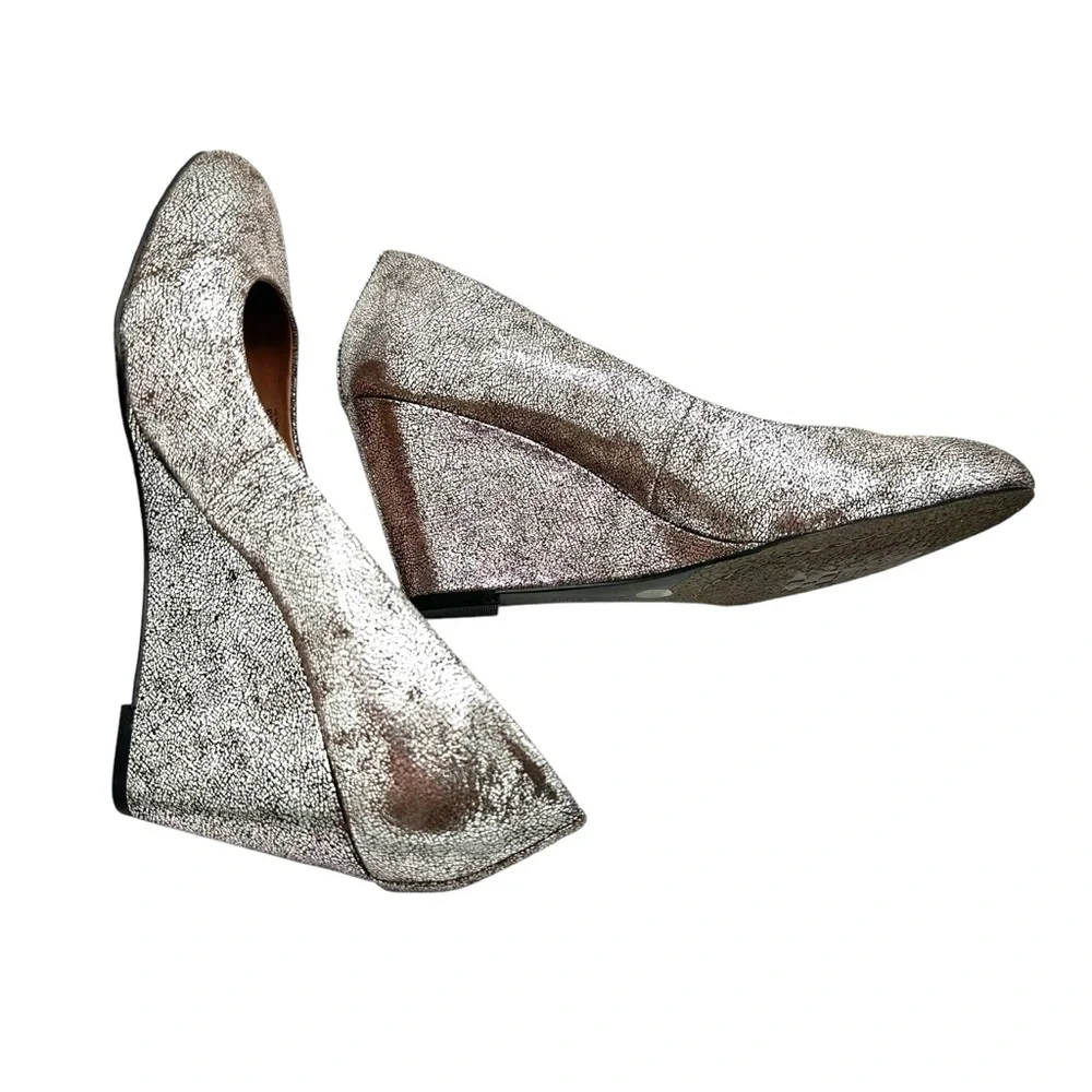 Vince Camuto vince camuto