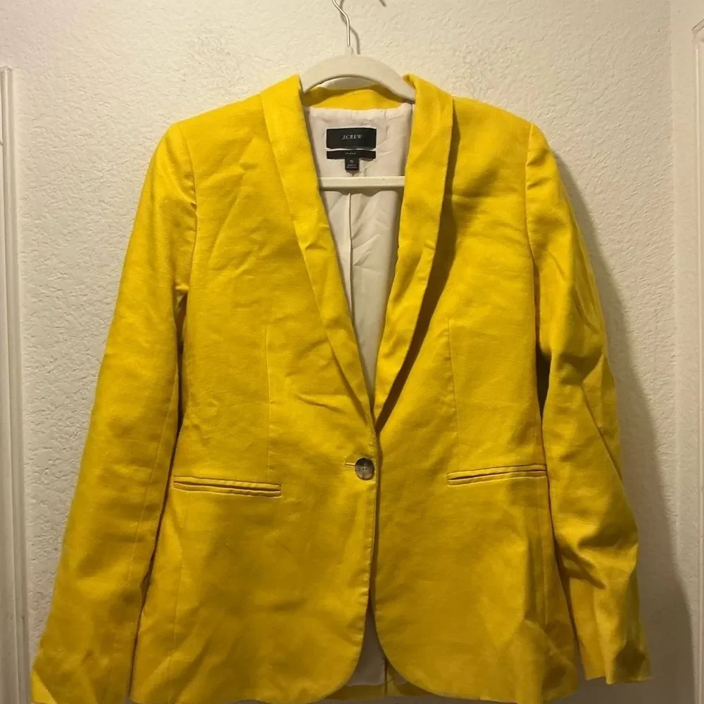 J. Crew casual modern finish