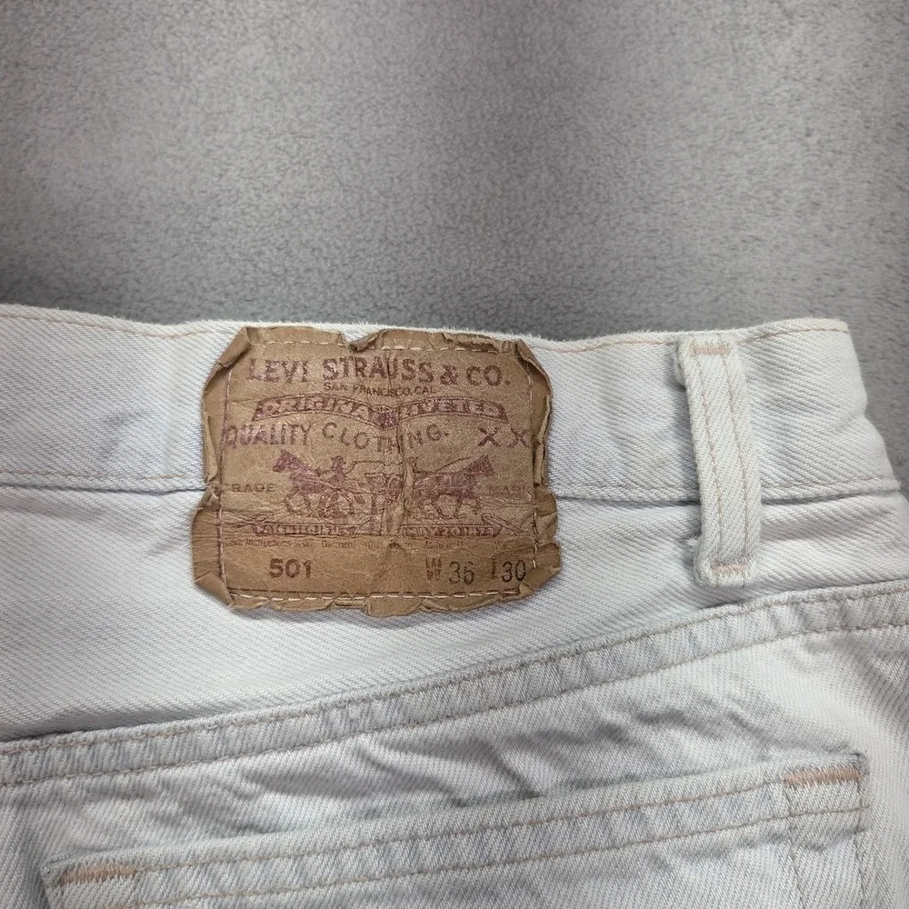 Levis important sizing