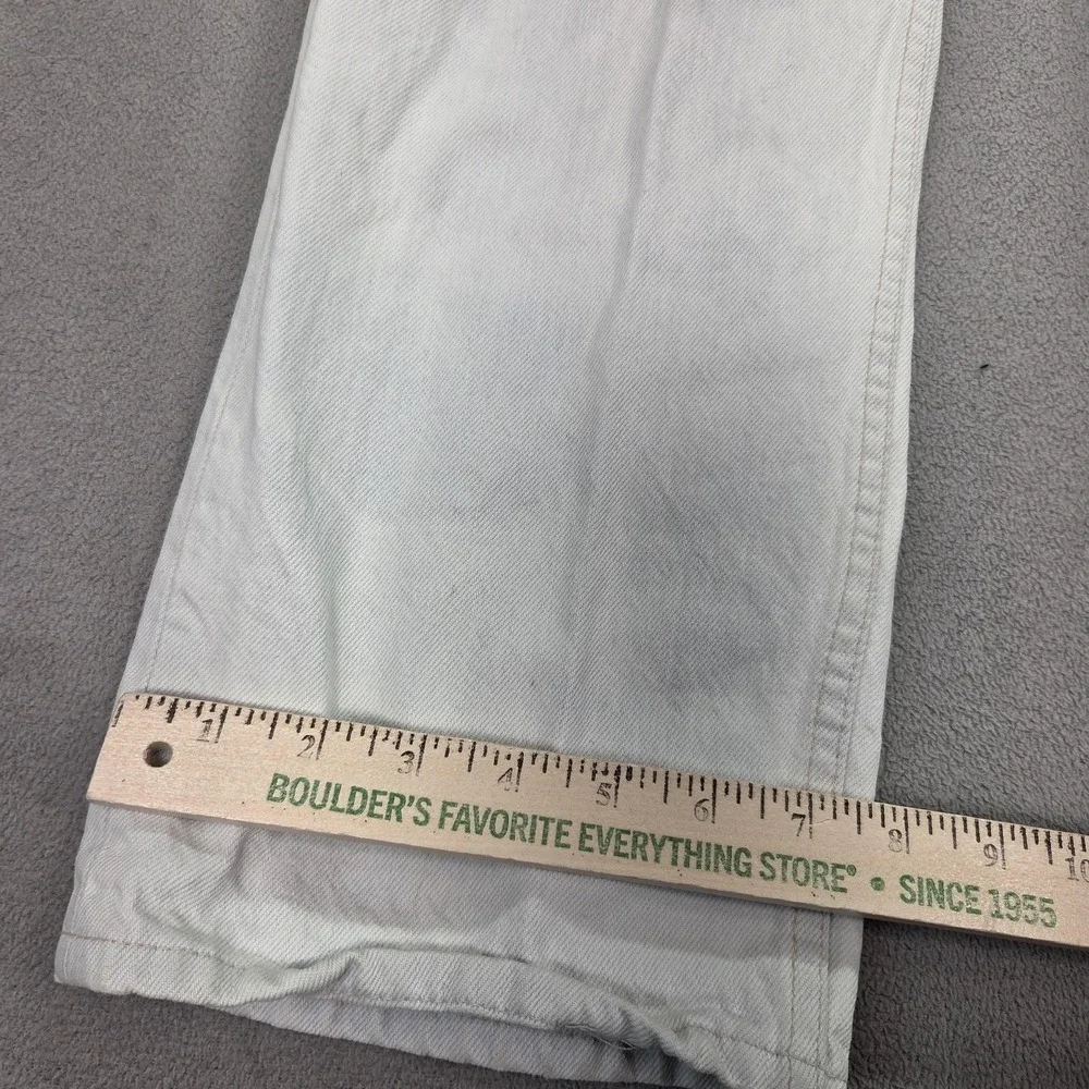 Levis important sizing