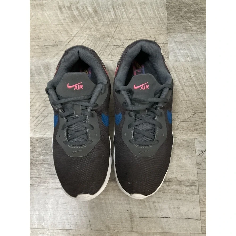 Nike preowned smoke