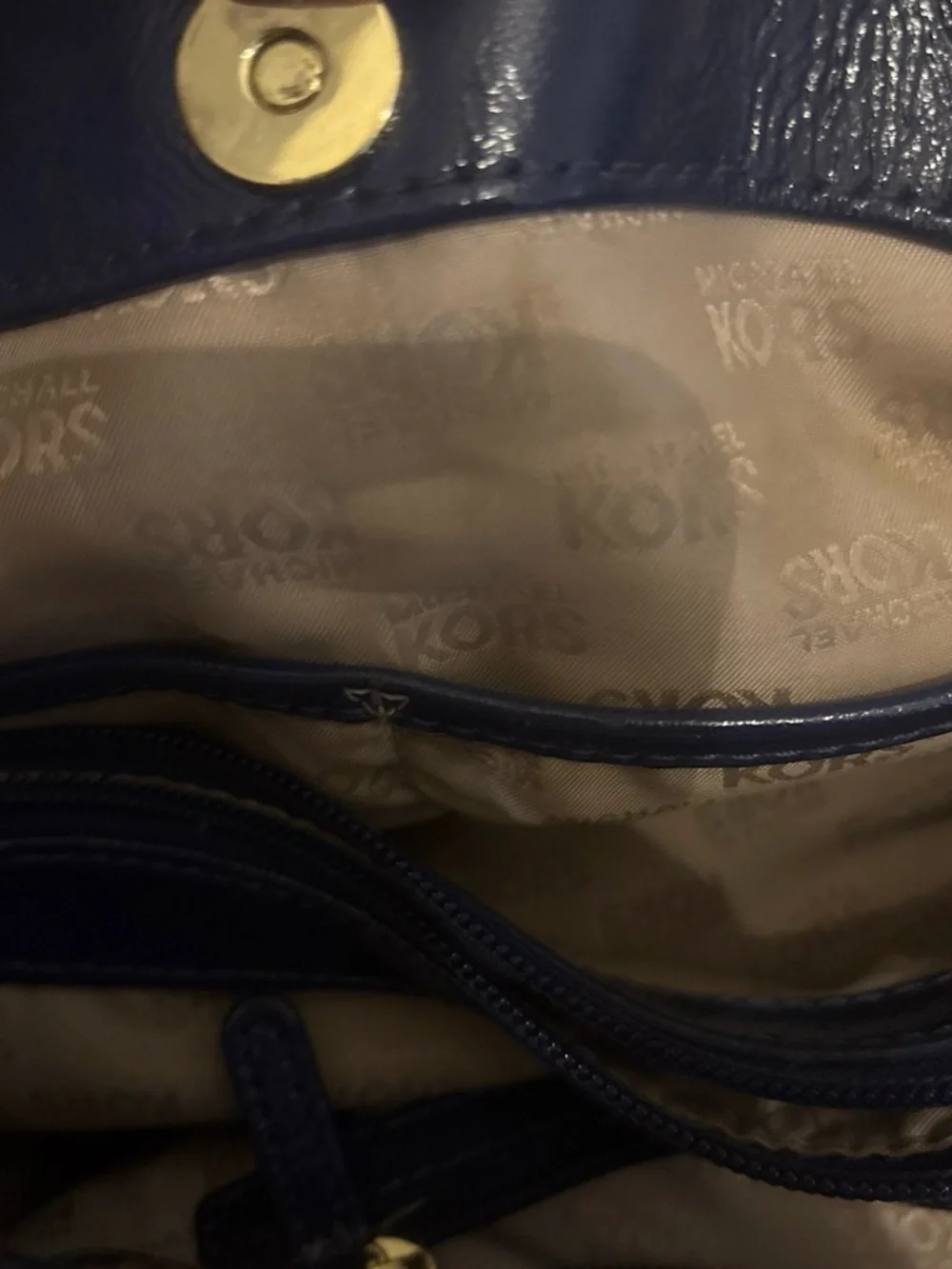 Michael Kors charm exterior