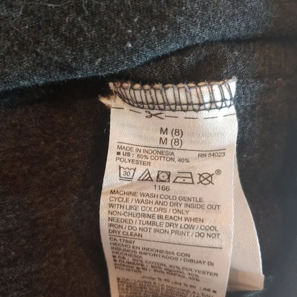Old Navy slightly shaped