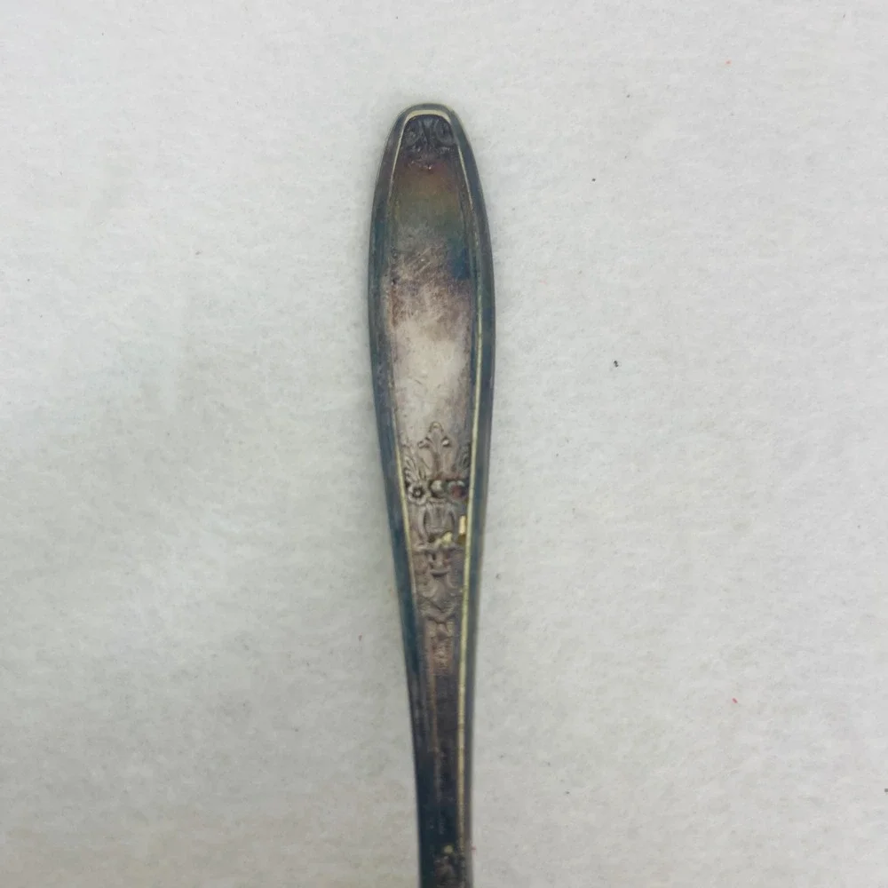 Unbranded vintage silver