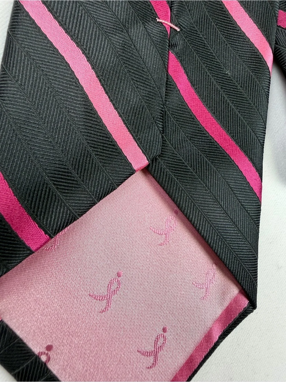 Susan G. Komen stylish black