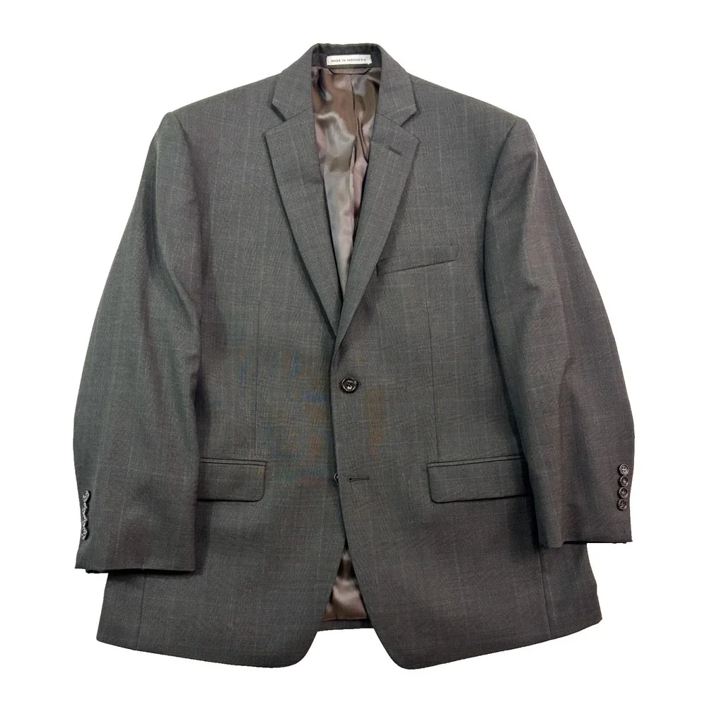 Joseph Abboud there extra