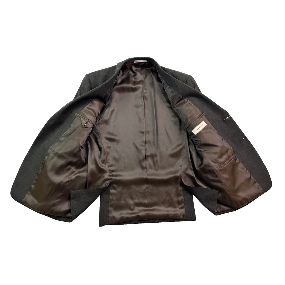 Joseph Abboud there extra