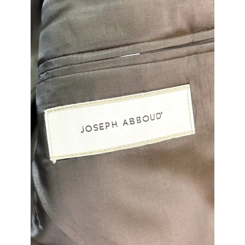 Joseph Abboud there extra