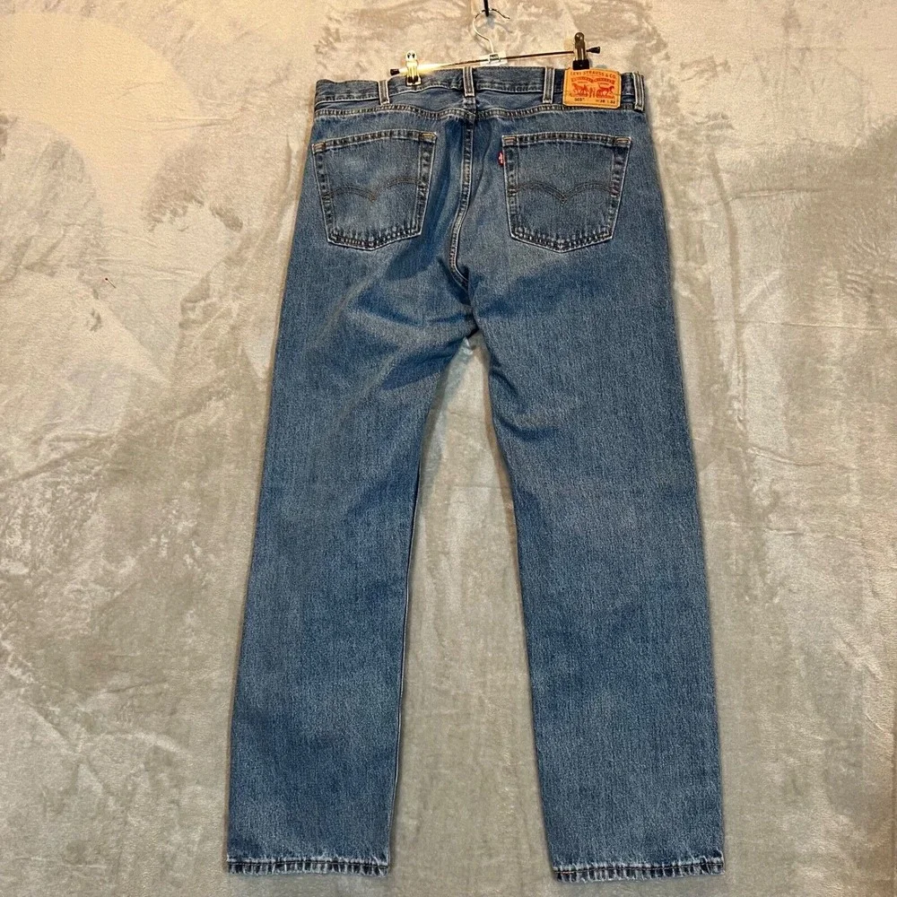Levis levis 505
