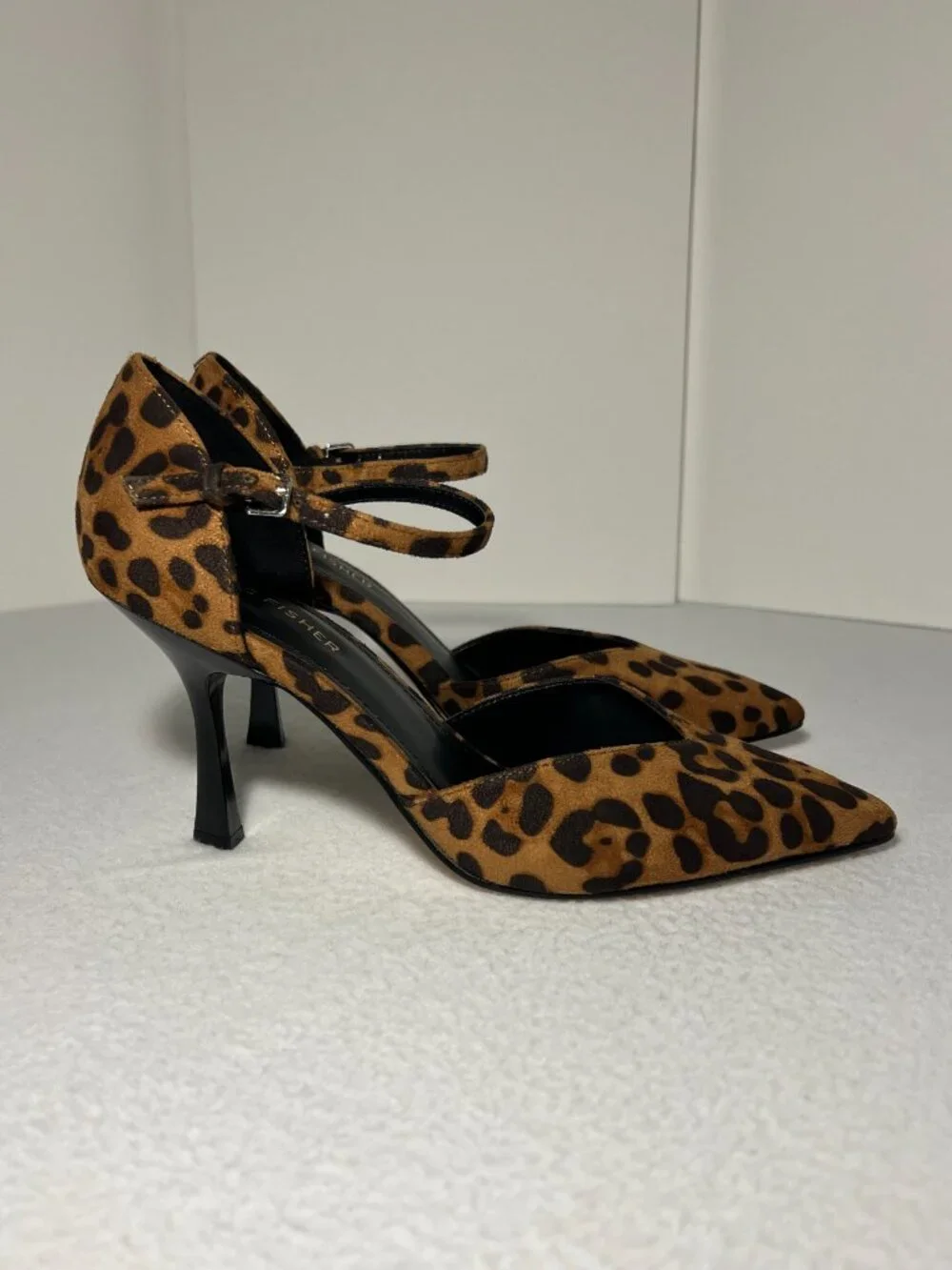 Marc Fisher Women's 7.5M Brown Haben Pump, Leopard Pointy Toe Tapered Heel Adjus