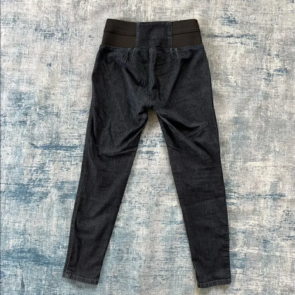 Heartbreaker dark wash