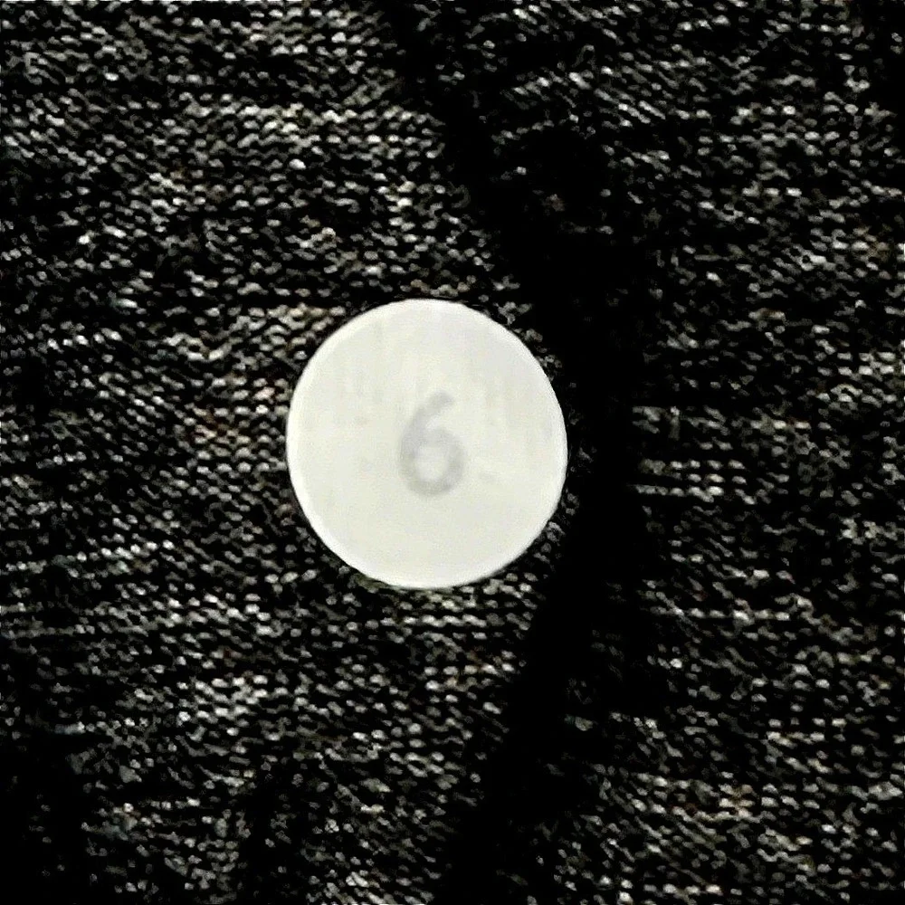 lululemon athletica discreet as all