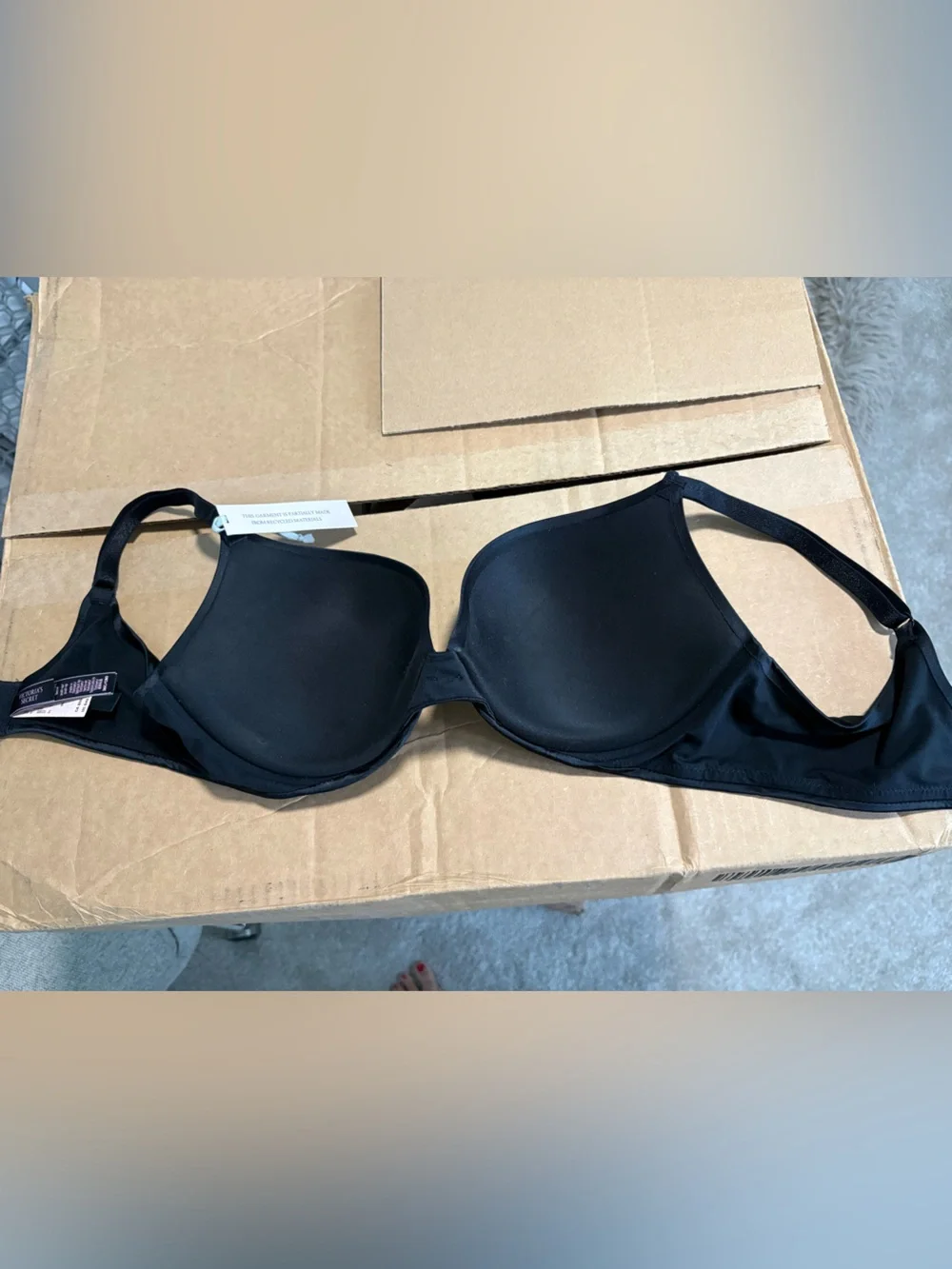 Victorias Secret smooth molded